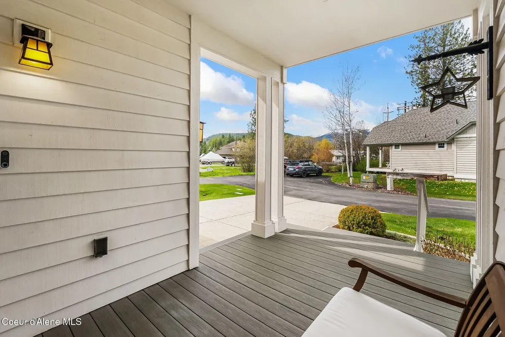 404 Lundblad Place Dover ID 83825