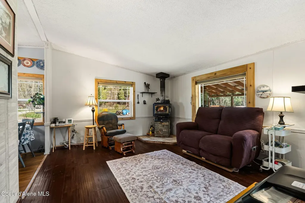 3464 Upper Pack River Road Sandpoint ID 83864