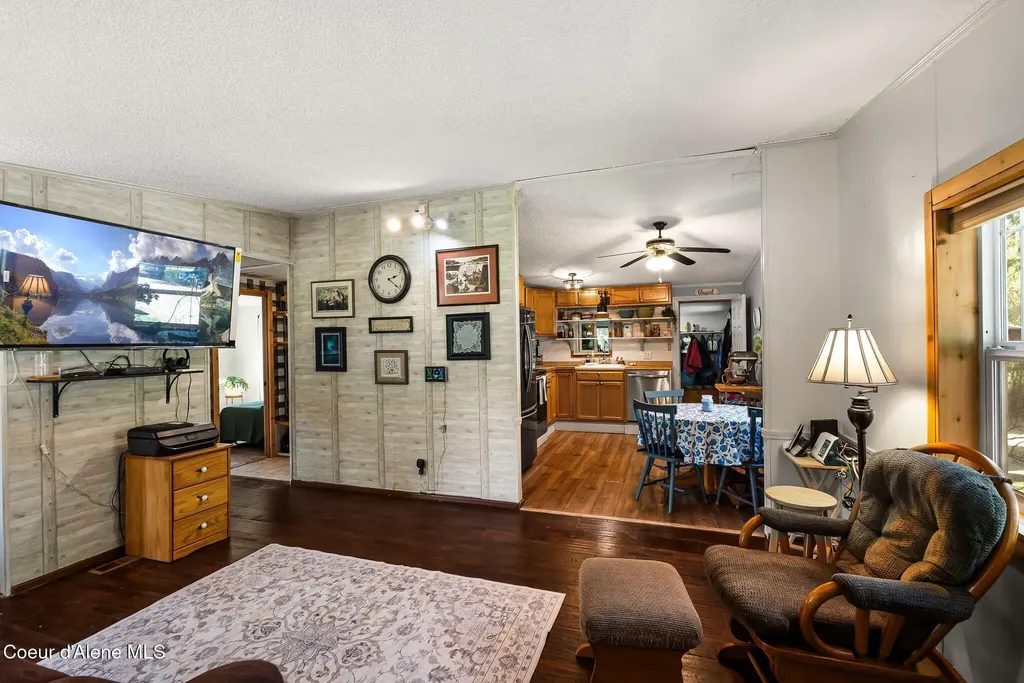 3464 Upper Pack River Road Sandpoint ID 83864