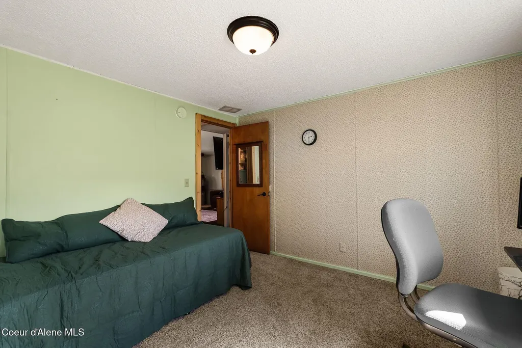 3464 Upper Pack River Road Sandpoint ID 83864