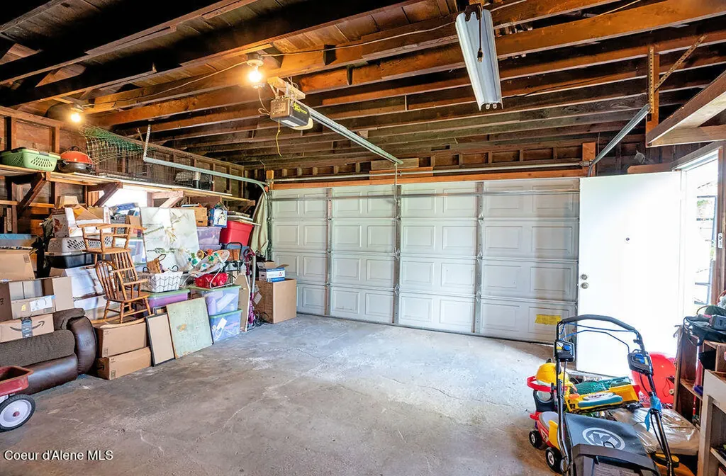 407 S 5th Street Pinehurst ID 83850
