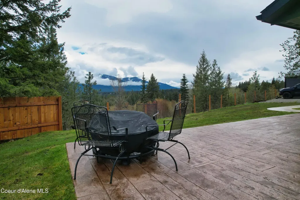 43 Connie Place Moyie Springs ID 83845