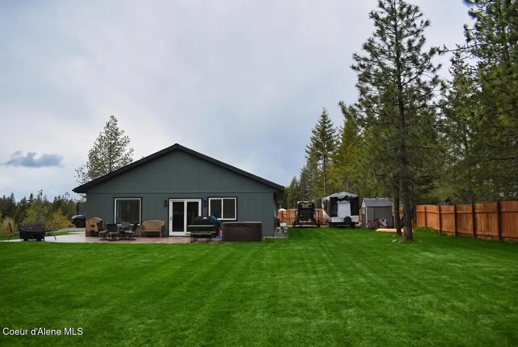 43 Connie Place Moyie Springs ID 83845