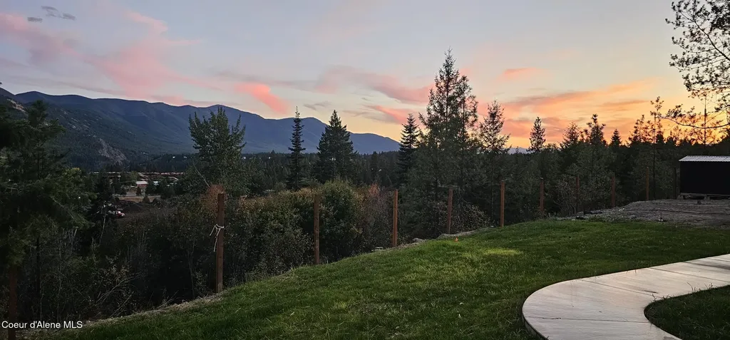 43 Connie Place Moyie Springs ID 83845