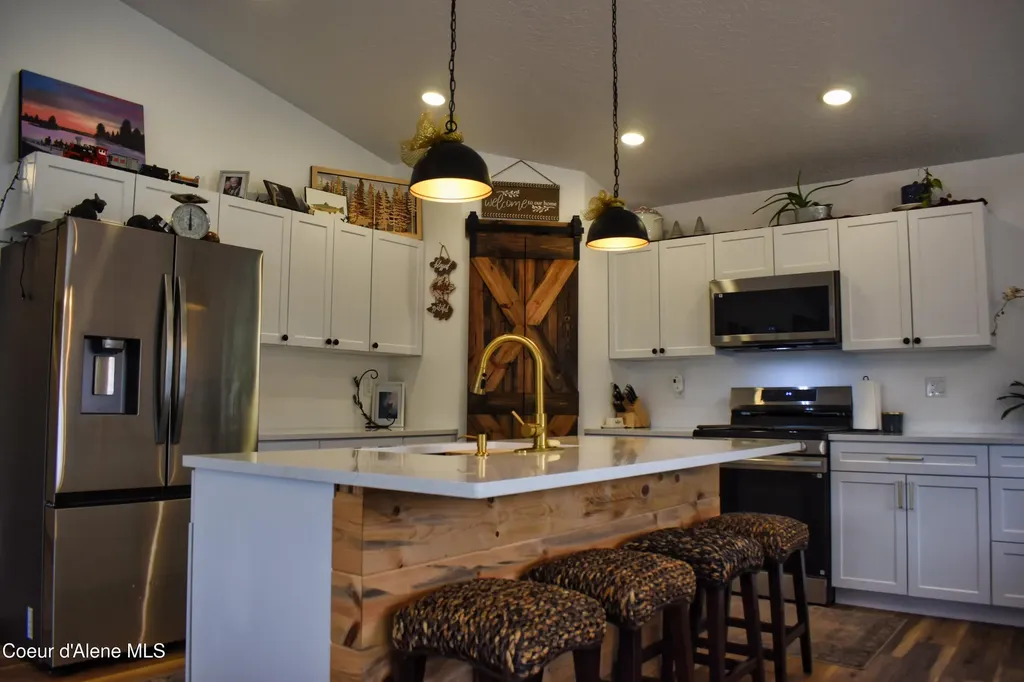 43 Connie Place Moyie Springs ID 83845