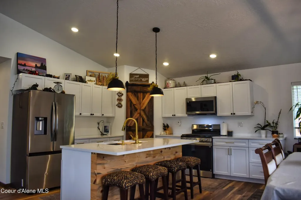 43 Connie Place Moyie Springs ID 83845