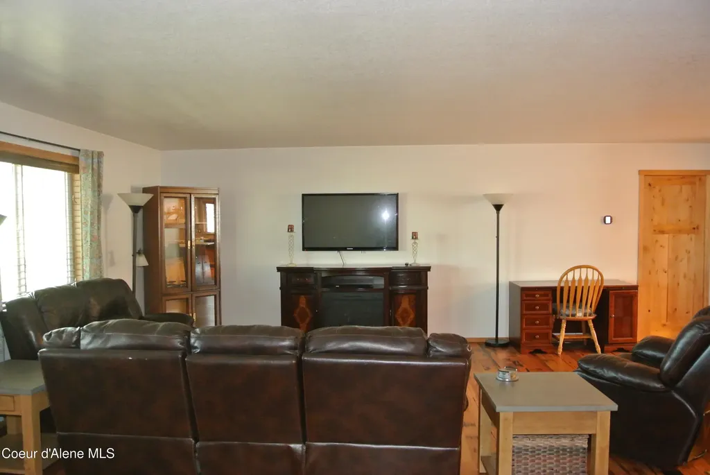 108 E Hanley Avenue Dalton Gardens ID 83815