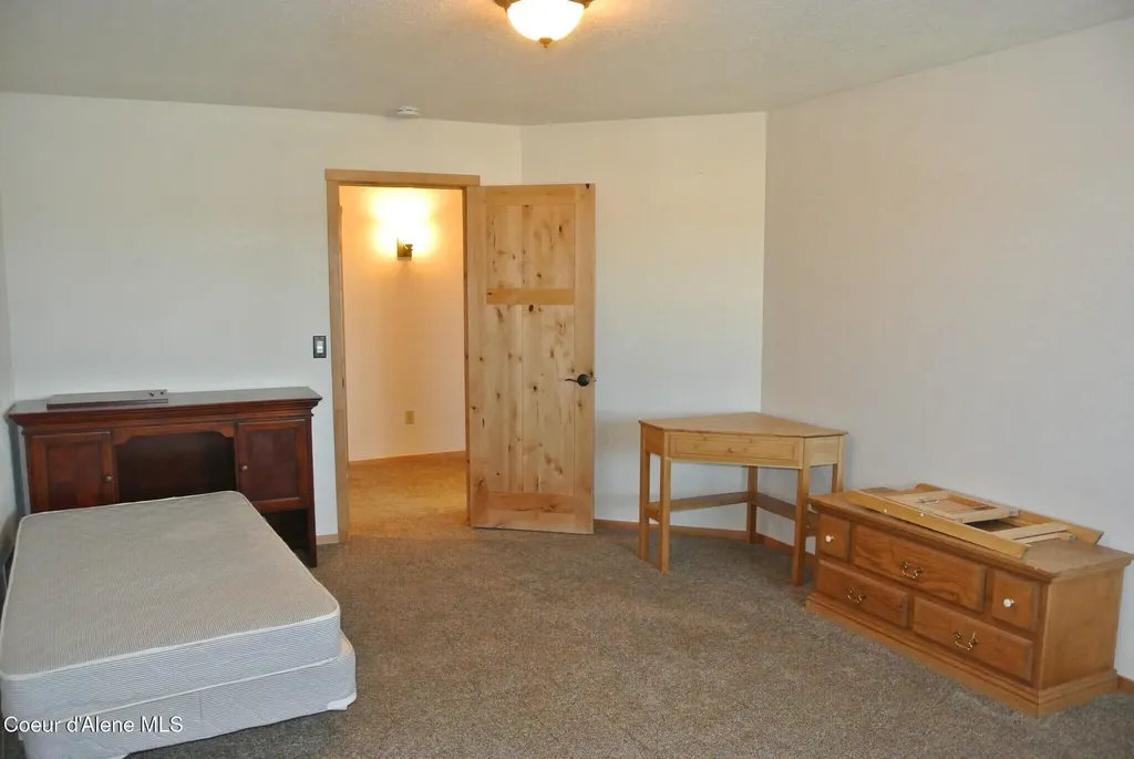 108 E Hanley Avenue Dalton Gardens ID 83815