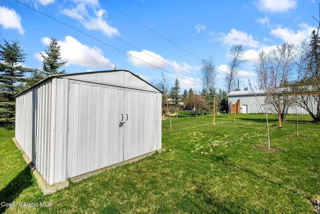 302 Mill Road Dover ID 83825