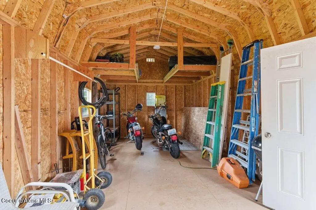 92 Bluebird Lane Clark Fork ID 83811