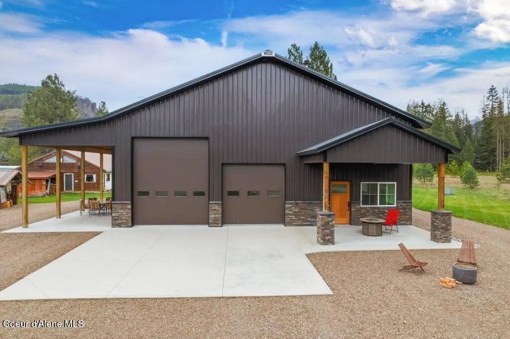 92 Bluebird Lane Clark Fork ID 83811