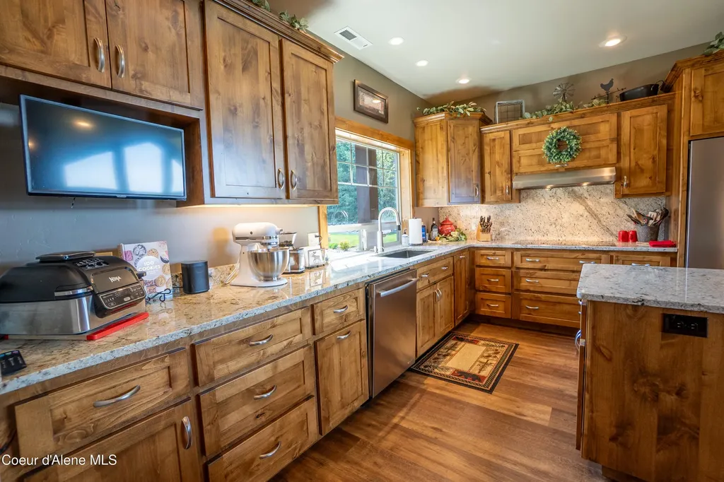237 Scenic Drive Bonners Ferry ID 83805