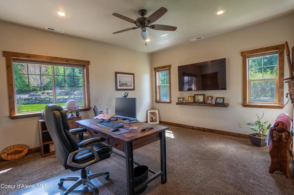 237 Scenic Drive Bonners Ferry ID 83805