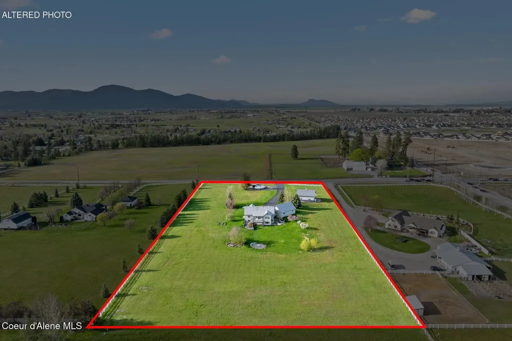 7082 E Poleline Avenue Post Falls ID 83854