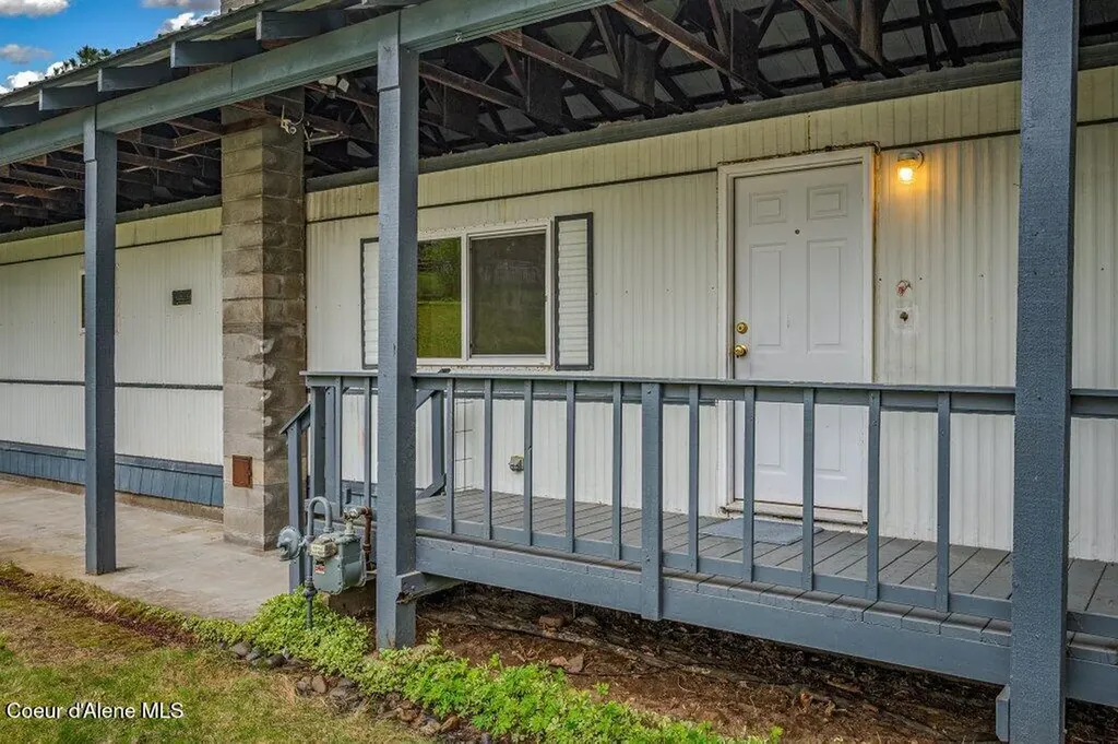 7331 Apache Street Bonners Ferry ID 83805