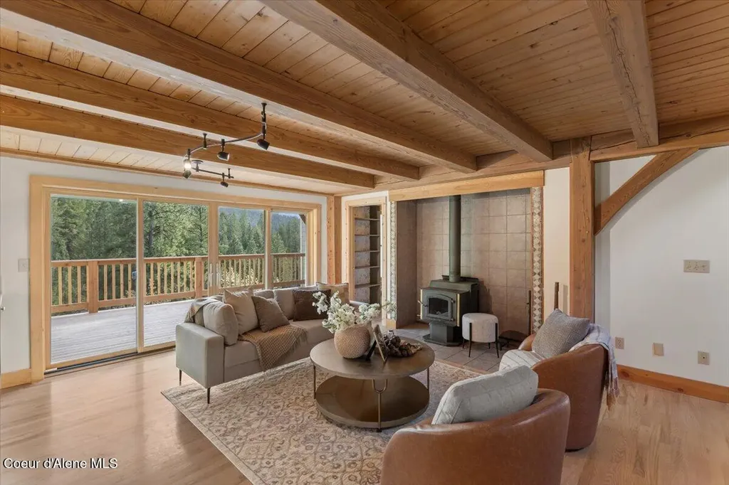 16336 W Sandback Place Post Falls ID 83854