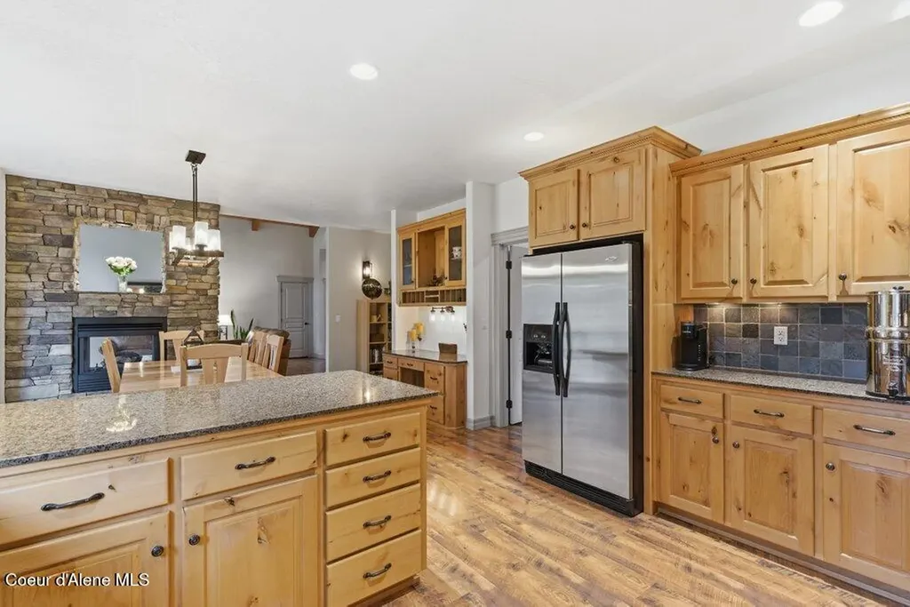 12377 N Bradbury Drive Hayden ID 83835