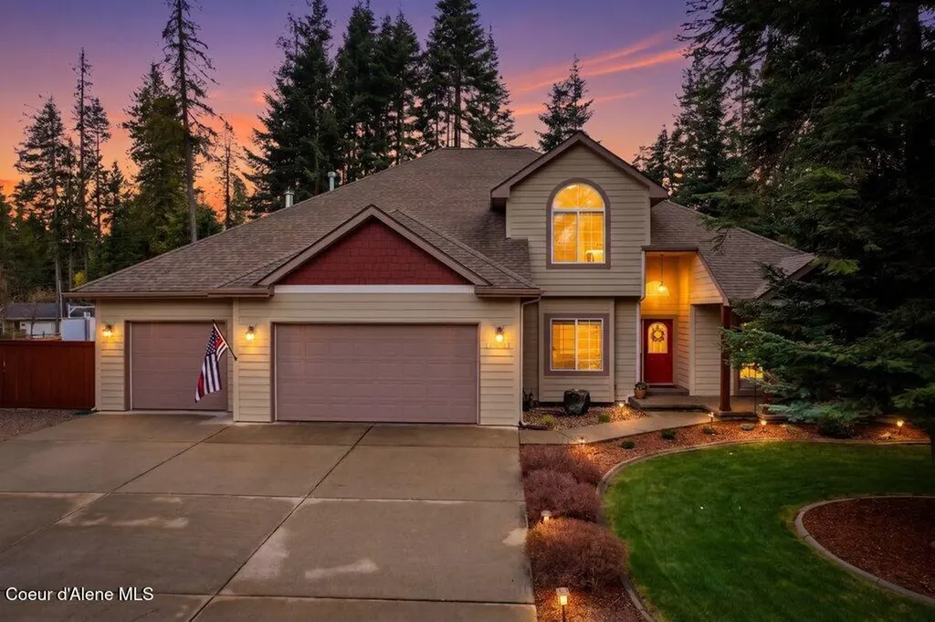 12377 N Bradbury Drive Hayden ID 83835