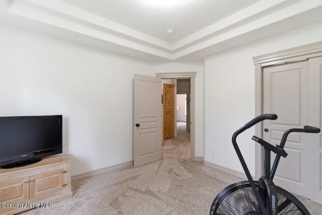 12377 N Bradbury Drive Hayden ID 83835