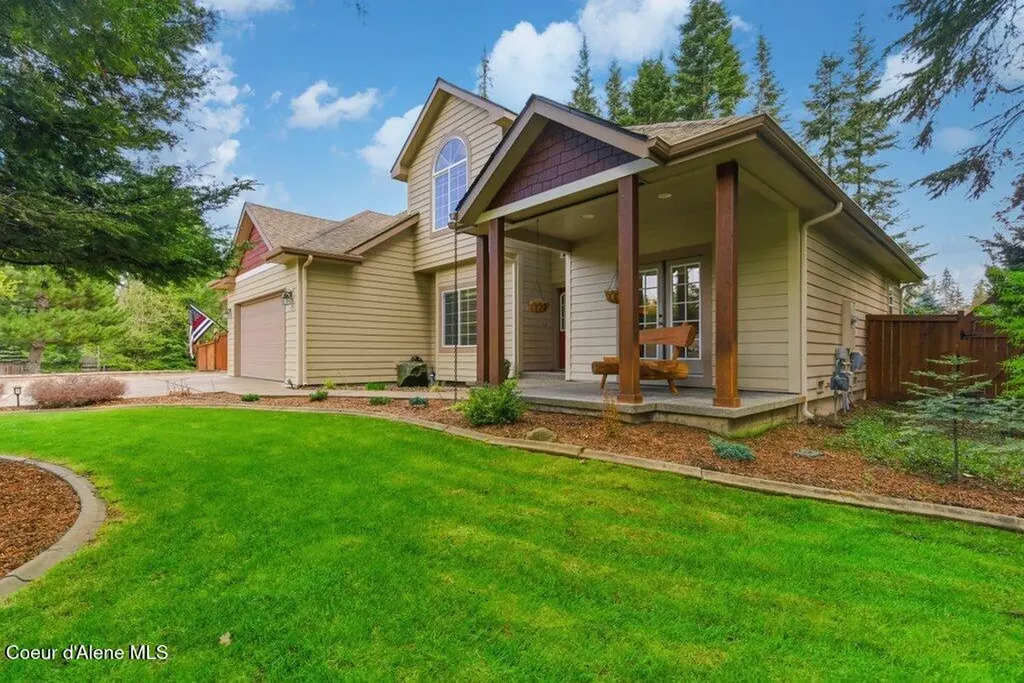 12377 N Bradbury Drive Hayden ID 83835