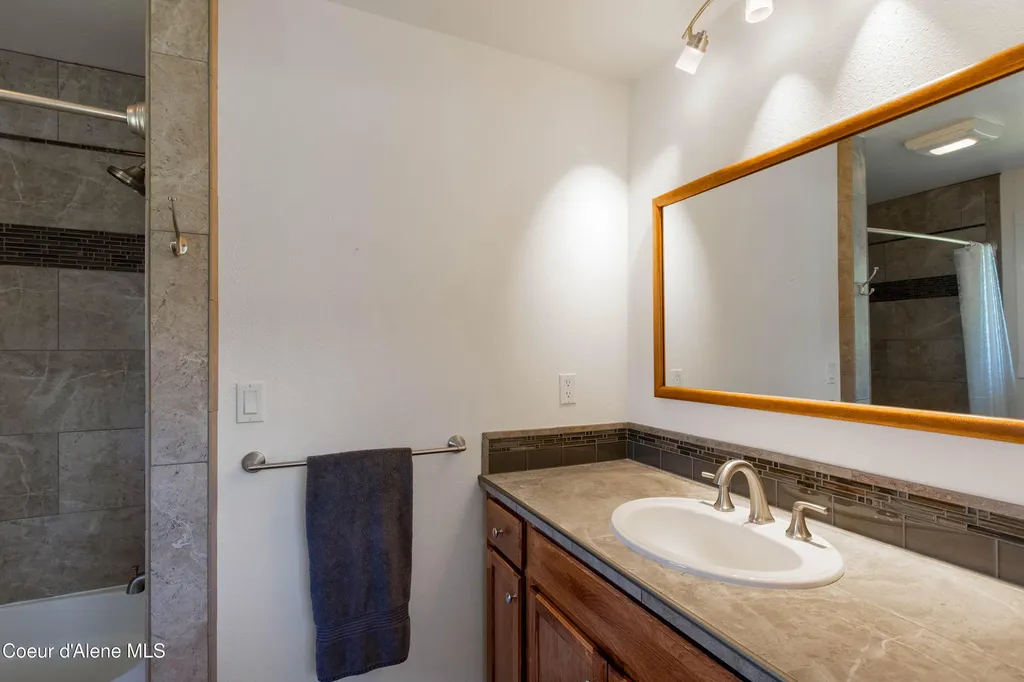 1169 Algoma Spur Road Sagle ID 83860