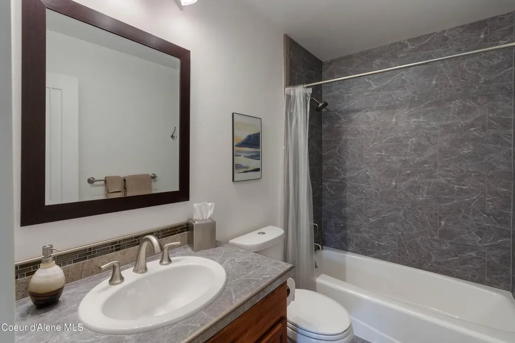 1169 Algoma Spur Road Sagle ID 83860