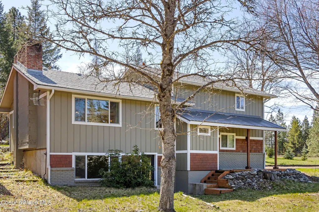 1169 Algoma Spur Road Sagle ID 83860