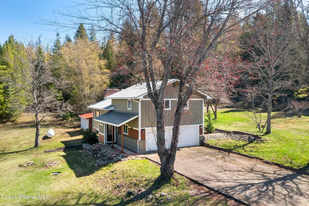 1169 Algoma Spur Road Sagle ID 83860