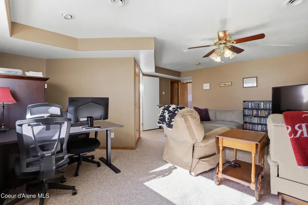 2037 N Westwind Drive Post Falls ID 83854