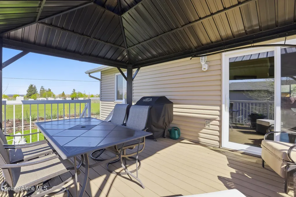 2037 N Westwind Drive Post Falls ID 83854