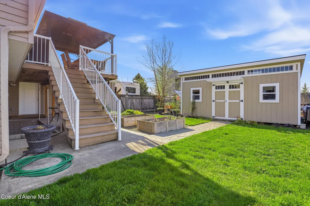2037 N Westwind Drive Post Falls ID 83854