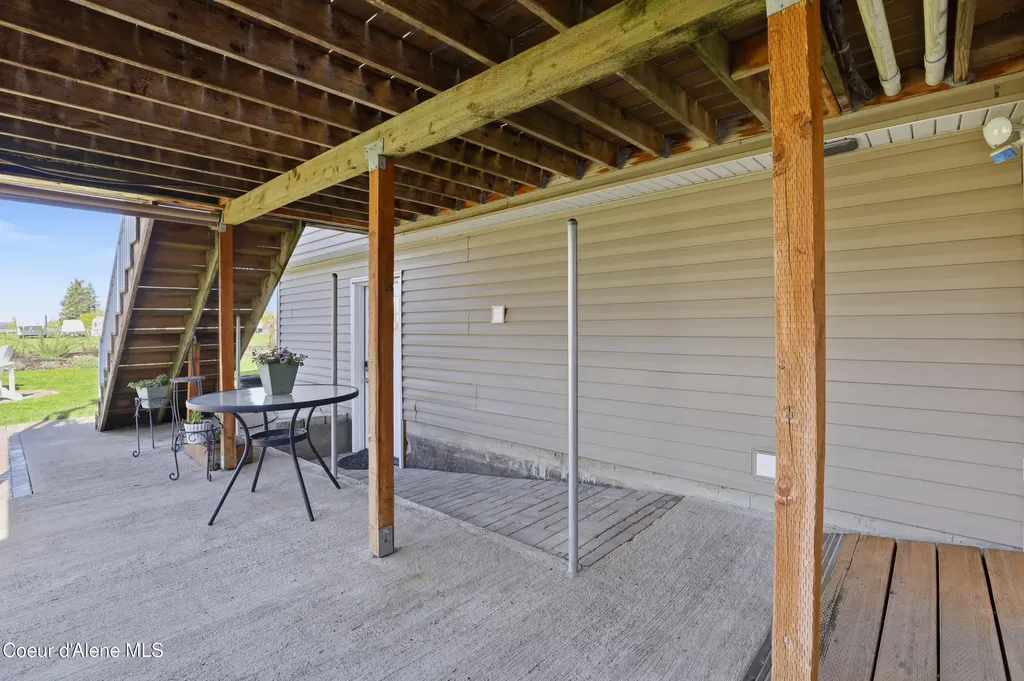 2037 N Westwind Drive Post Falls ID 83854