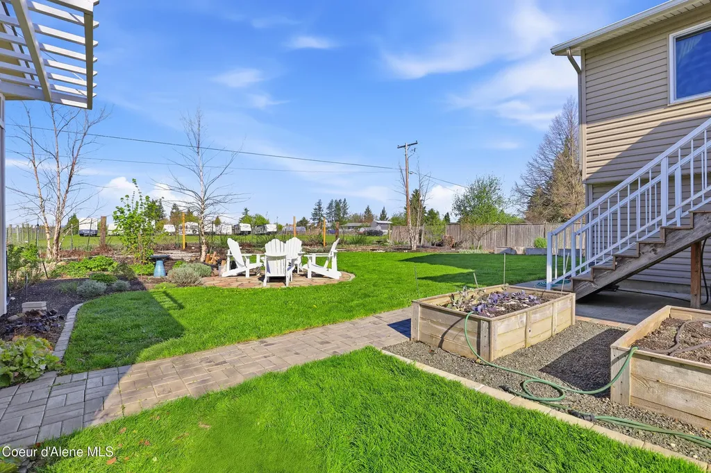 2037 N Westwind Drive Post Falls ID 83854
