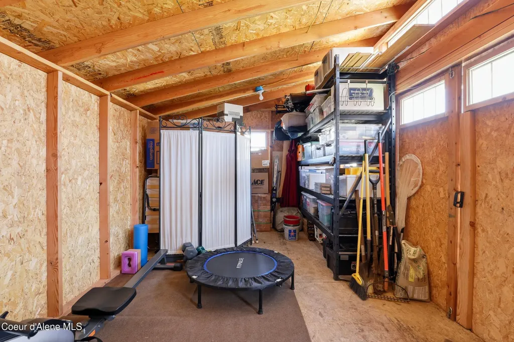2037 N Westwind Drive Post Falls ID 83854