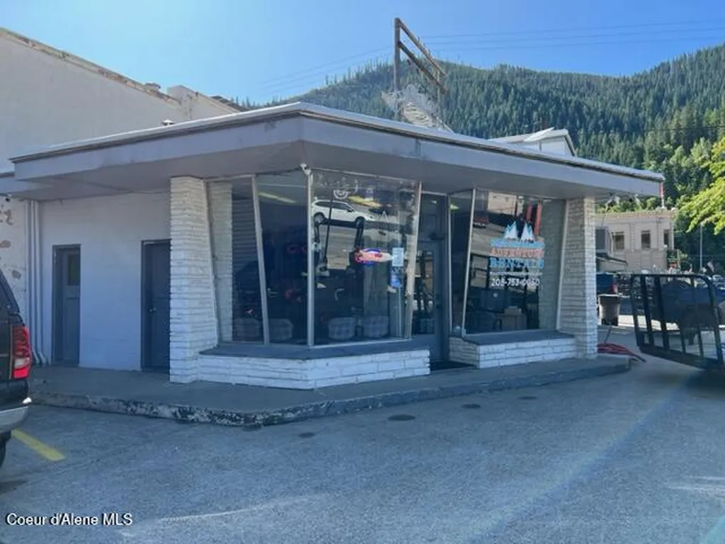 301 5th Street Wallace ID 83873