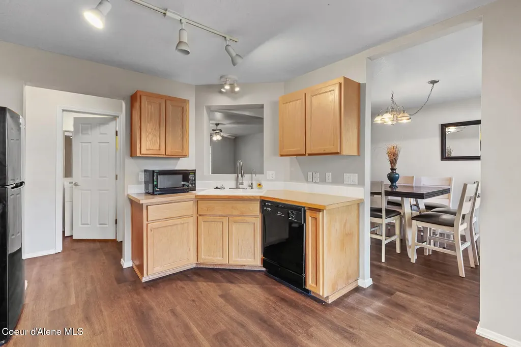 9179 N Prescott Drive Hayden ID 83835