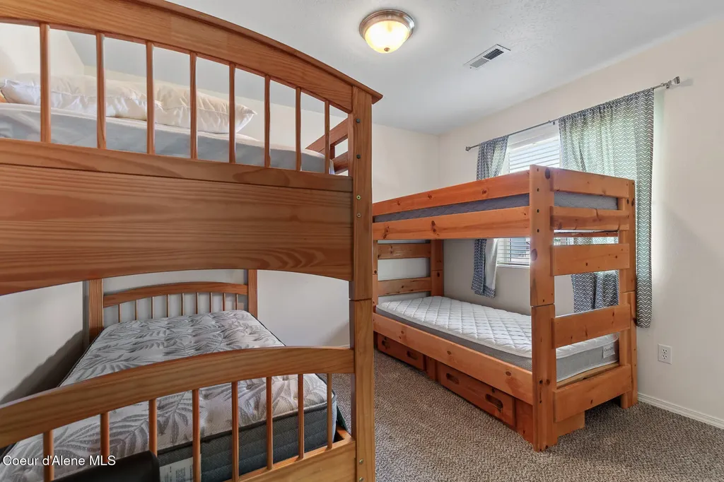 9179 N Prescott Drive Hayden ID 83835