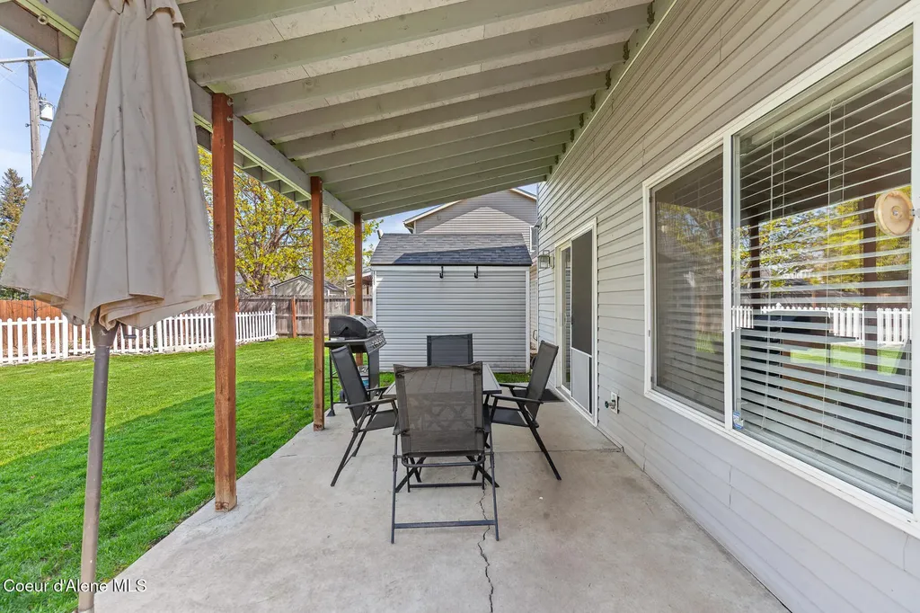9179 N Prescott Drive Hayden ID 83835