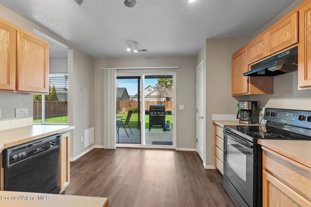 9179 N Prescott Drive Hayden ID 83835
