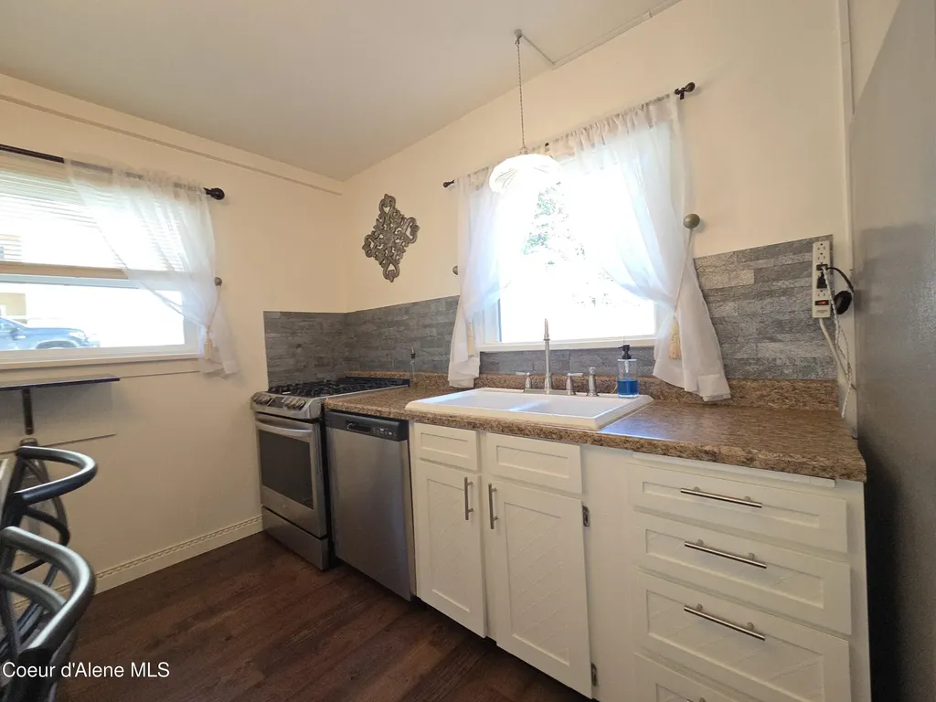 446 2nd Street Mullan ID 83846
