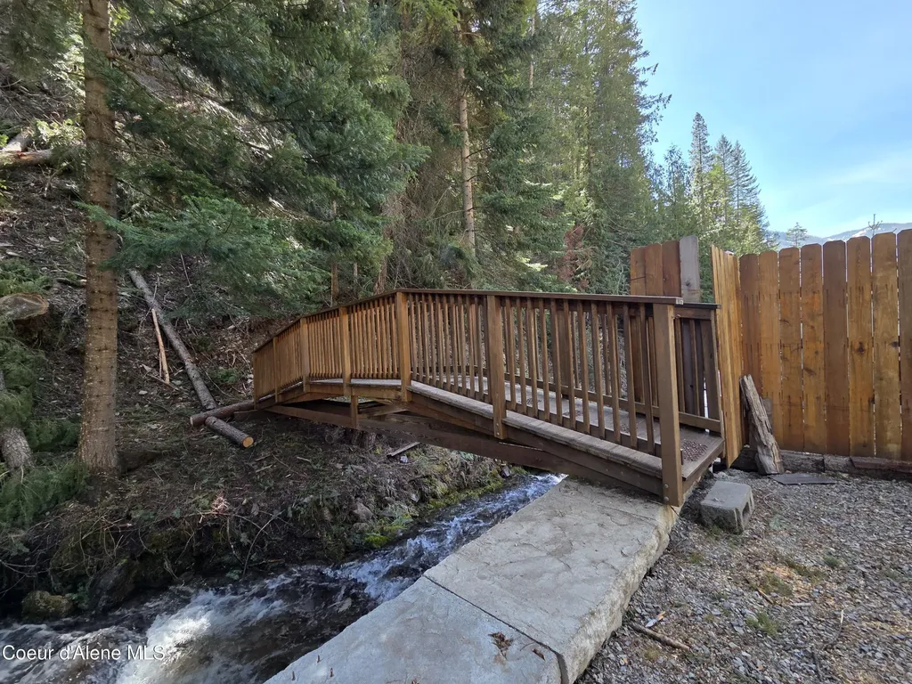 446 2nd Street Mullan ID 83846