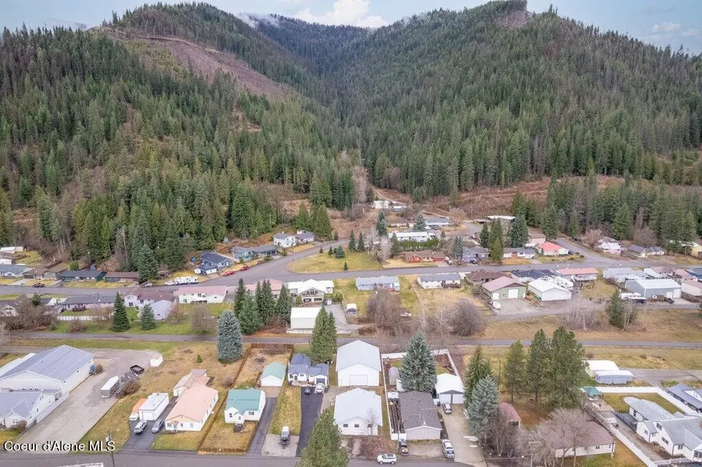 807 E Garden Avenue Osburn ID 83849