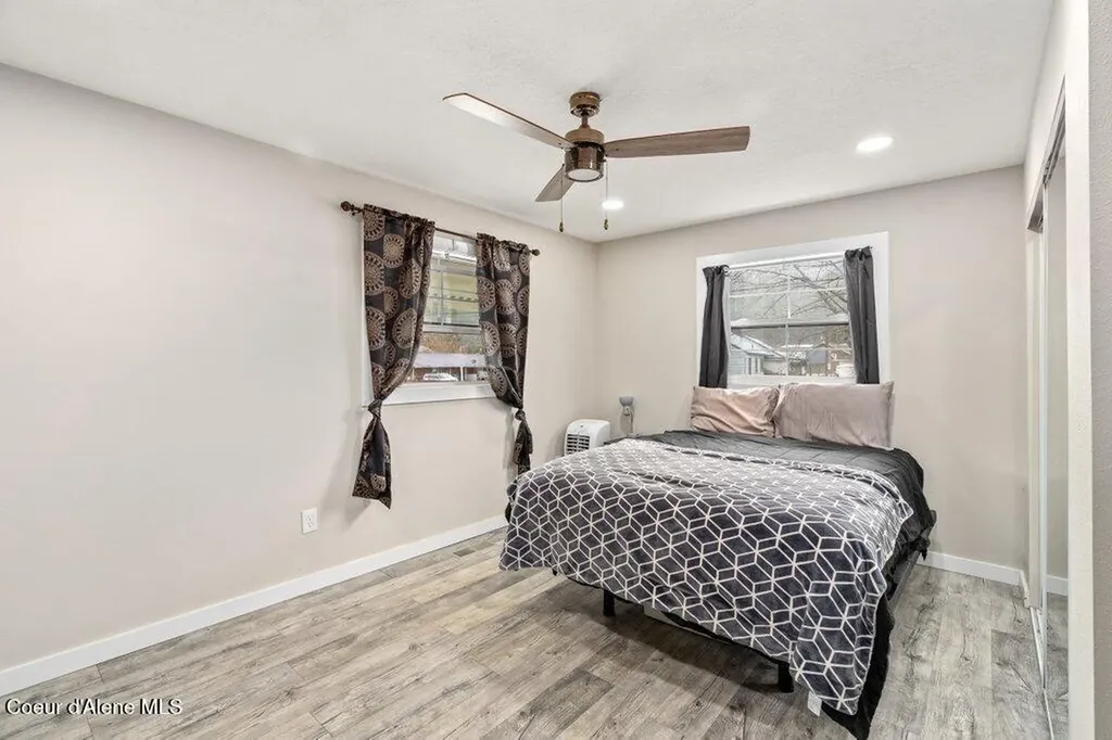 807 E Garden Avenue Osburn ID 83849