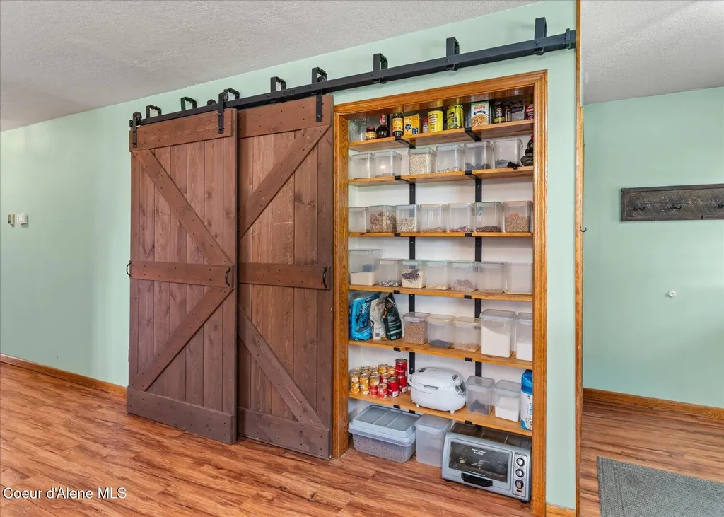 2872 Hoodoo Mountain Road Priest River ID 83856