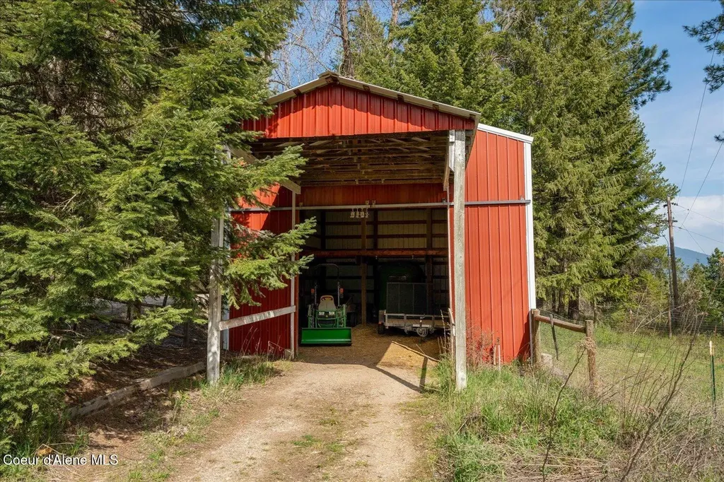 2872 Hoodoo Mountain Road Priest River ID 83856