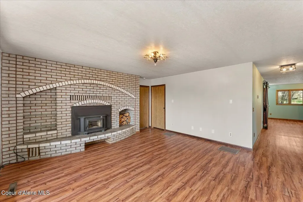 2872 Hoodoo Mountain Road Priest River ID 83856