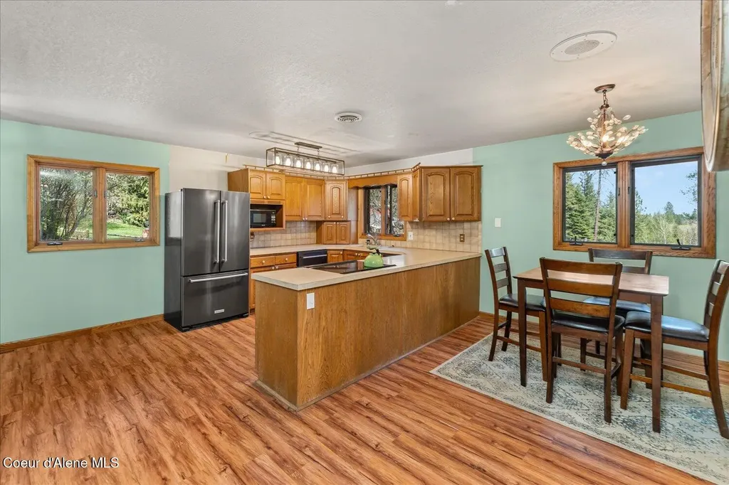 2872 Hoodoo Mountain Road Priest River ID 83856