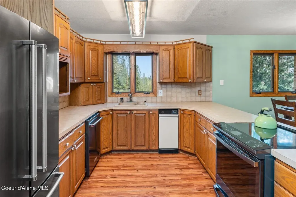 2872 Hoodoo Mountain Road Priest River ID 83856