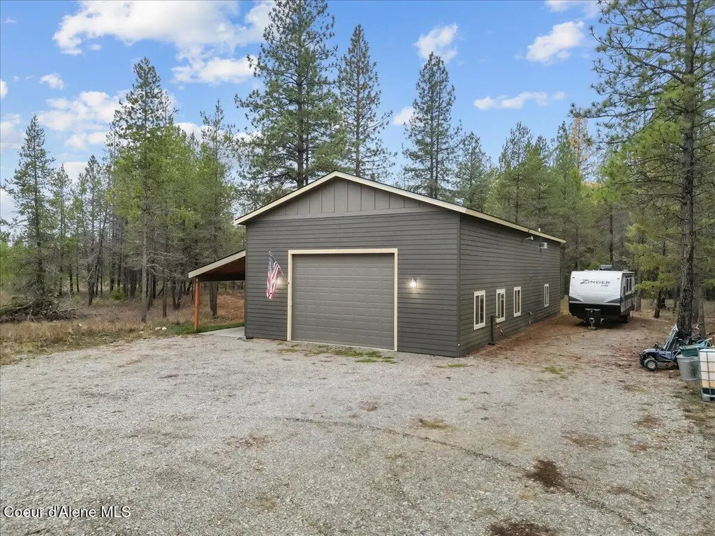 172 Wyatt Lane Spirit Lake ID 83869