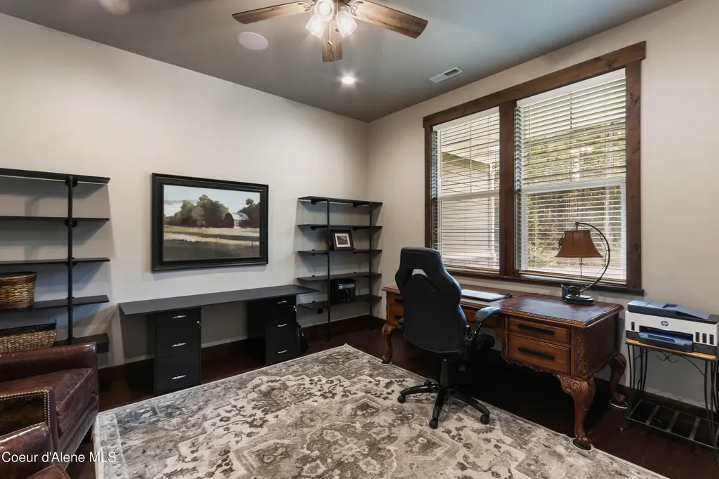 399 Forest Knolls Drive Sandpoint ID 83864